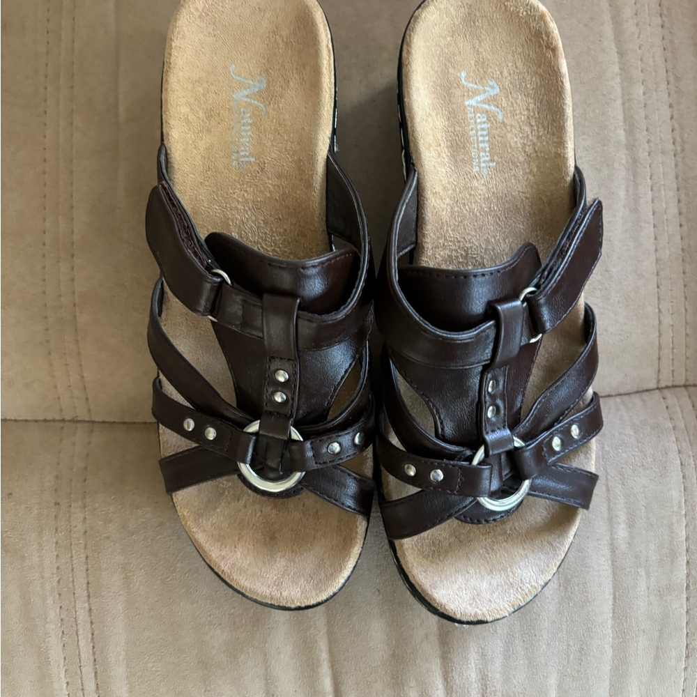 Natural Reflections slip on sandals